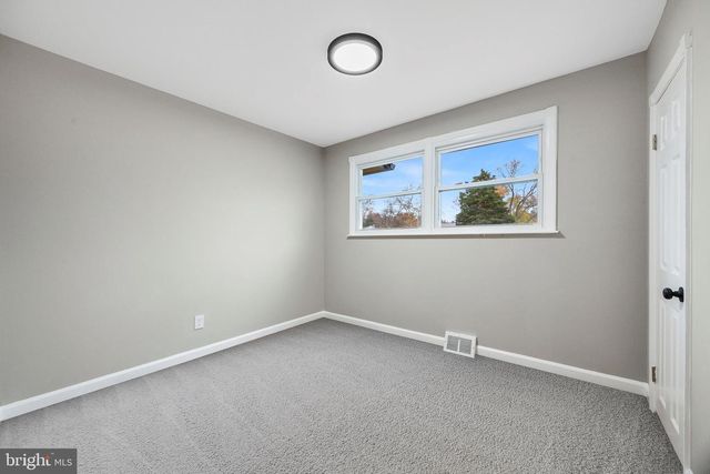 6 VICTOR PKWY, Annapolis, MD 21403