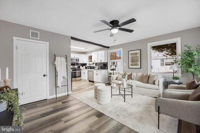 6 VICTOR PKWY, Annapolis, MD 21403