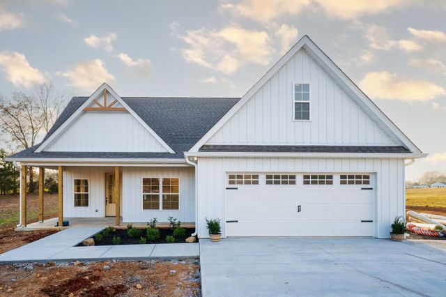 7694 Burgess Gower Rd, Cedar Hill, TN 37032