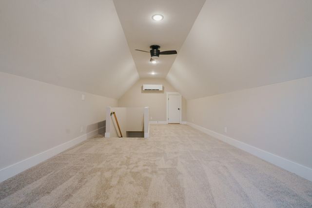 7694 Burgess Gower Rd, Cedar Hill, TN 37032