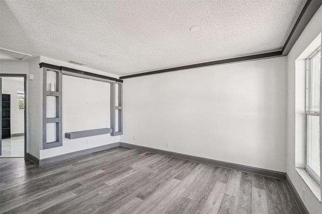 7019 N WILLOW AVENUE, Tampa, FL 33604