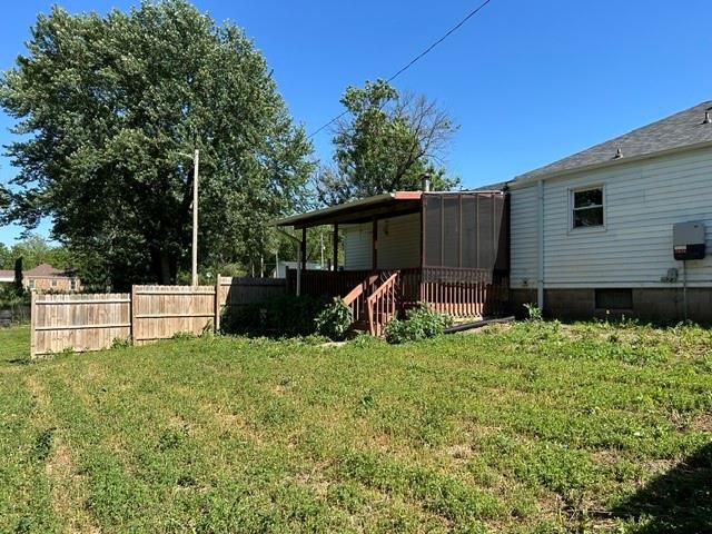3434 SE 2nd Street, Topeka, KS 66607