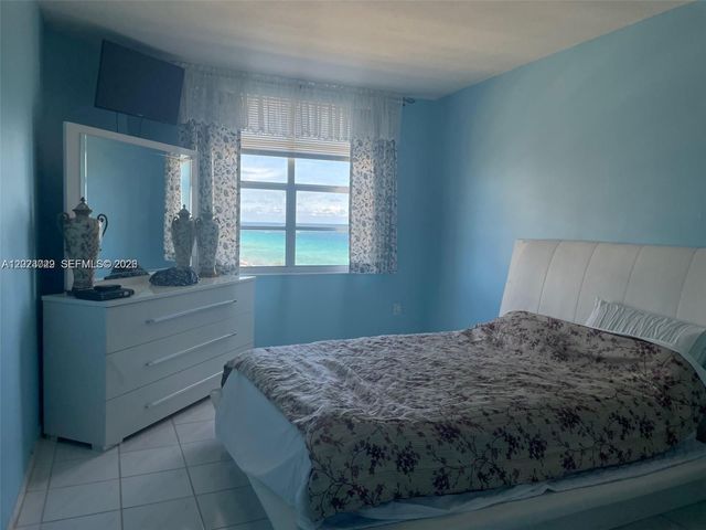 1950 S Ocean Dr 8K, Hallandale Beach, FL 33009