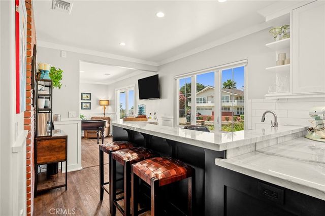 2439 Ocean View, Upland, CA 91784