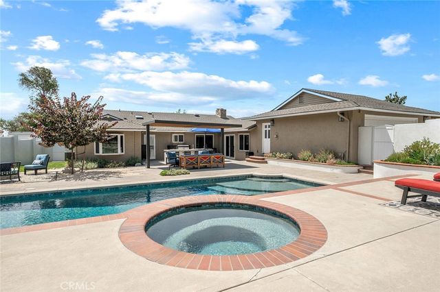 2439 Ocean View, Upland, CA 91784