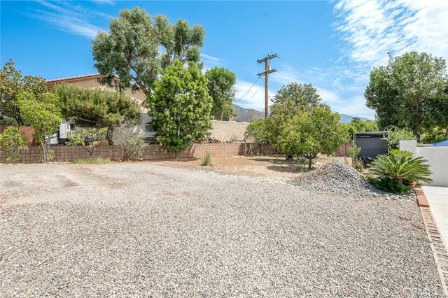 2439 Ocean View, Upland, CA 91784
