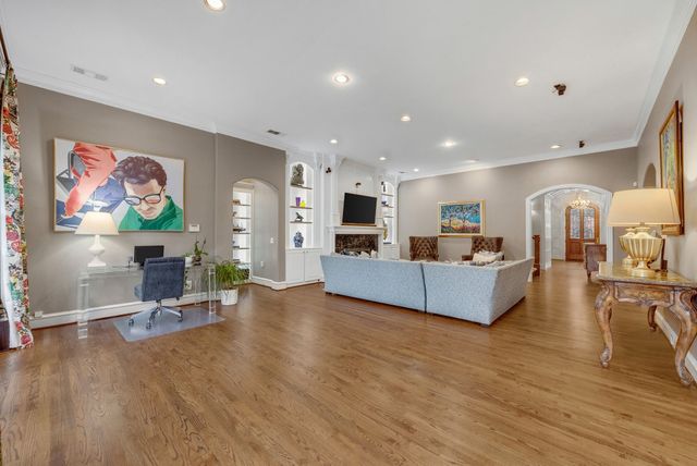 6607 Glendora Avenue, Dallas, TX 75230