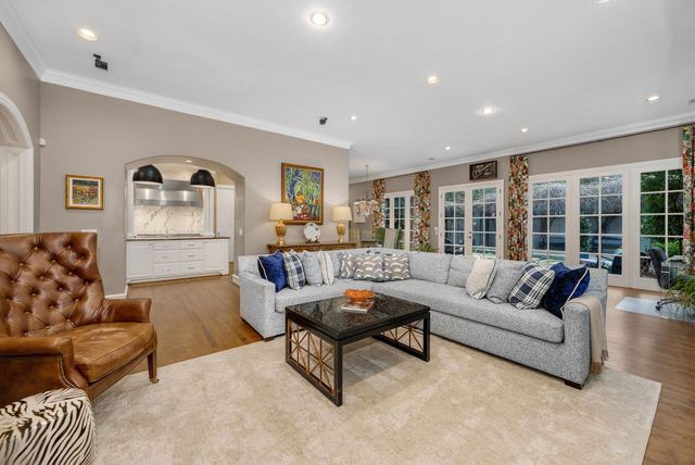 6607 Glendora Avenue, Dallas, TX 75230