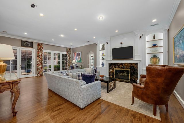 6607 Glendora Avenue, Dallas, TX 75230