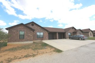 16020 Us Highway 87 W A-1, Adkins, TX 78101