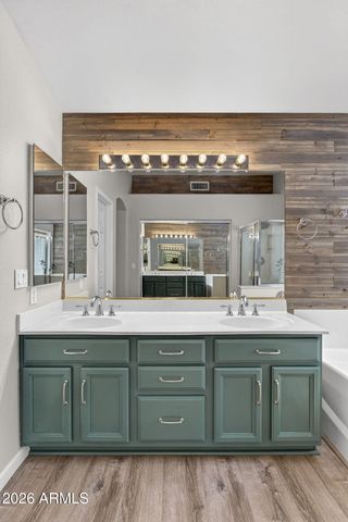 1111 S ROWEN --, Mesa, AZ 85208