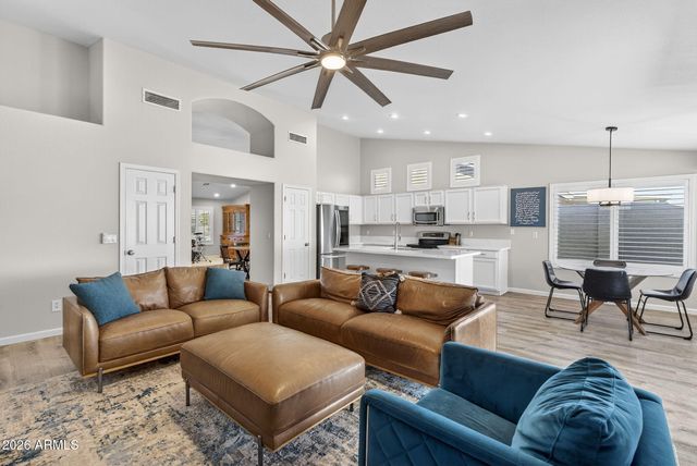 1111 S ROWEN --, Mesa, AZ 85208