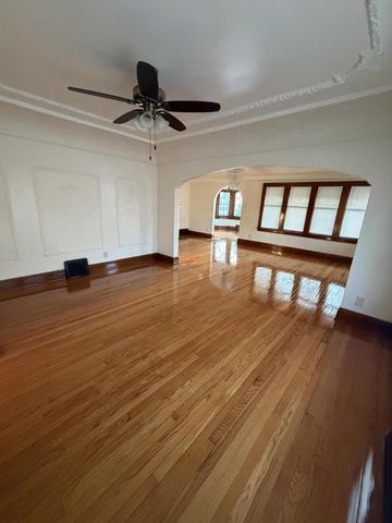 2978 N 54th STREET, Milwaukee, WI 53210