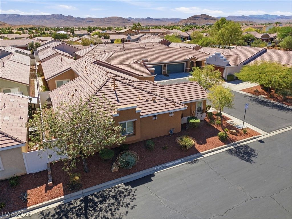 5397 Blue Oat Avenue, Las Vegas, NV 89141 — photo 2