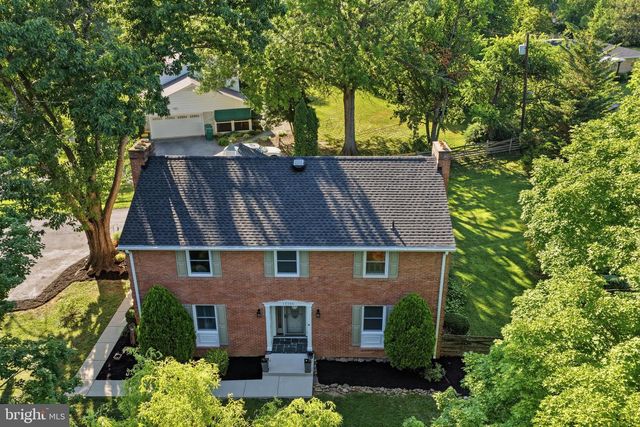 13306 FAIRGREEN CIR, Hagerstown, MD 21742