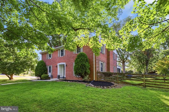 13306 FAIRGREEN CIR, Hagerstown, MD 21742