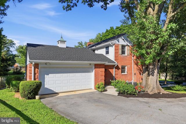 13306 FAIRGREEN CIR, Hagerstown, MD 21742