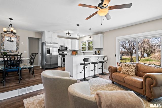 21 Drawbridge Road, Springfield, IL 62704