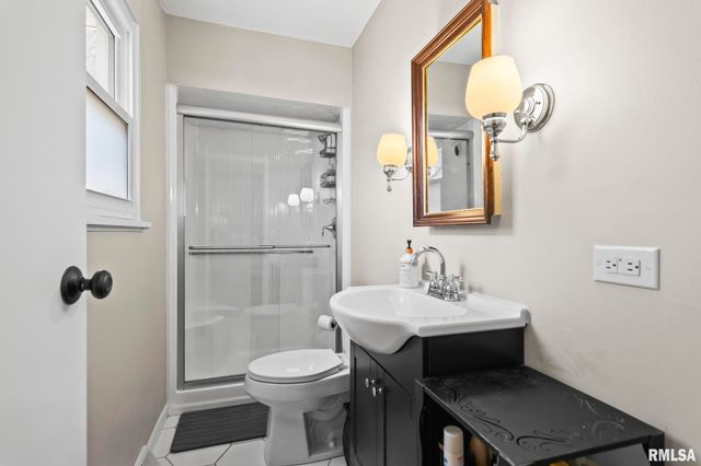 21 Drawbridge Road, Springfield, IL 62704