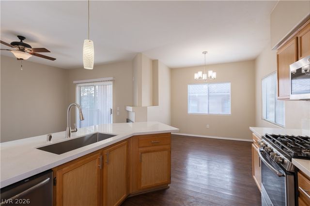 1050 East Cactus Avenue 2020, Las Vegas, NV 89183