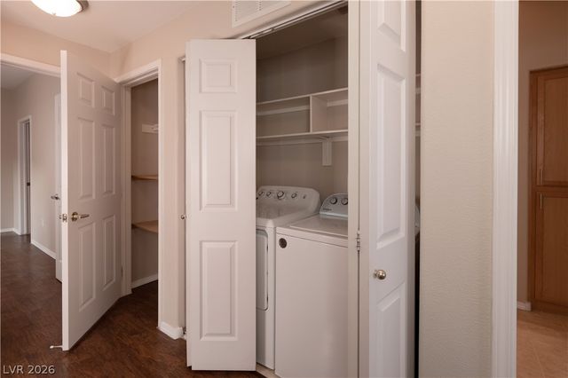 1050 East Cactus Avenue 2020, Las Vegas, NV 89183