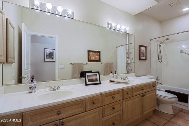 32651 N 70TH Street, Scottsdale, AZ 85266