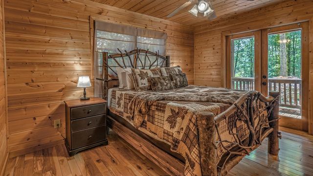 155 Shayla Drive, Blue Ridge, GA 30513