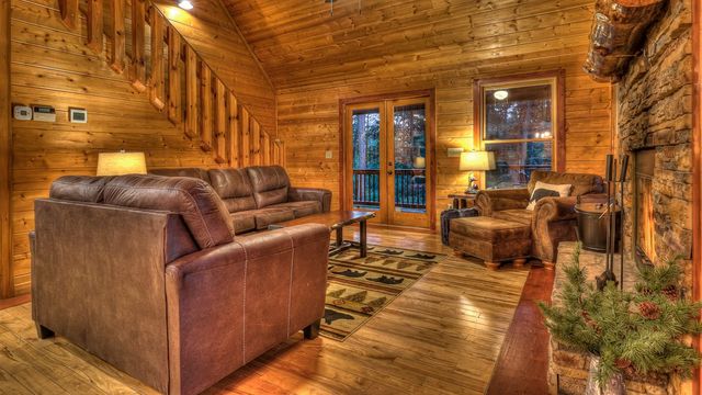 155 Shayla Drive, Blue Ridge, GA 30513