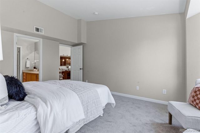 12304 W Cross Drive 301, Littleton, CO 80127