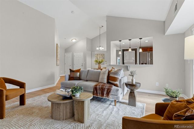 12304 W Cross Drive 301, Littleton, CO 80127