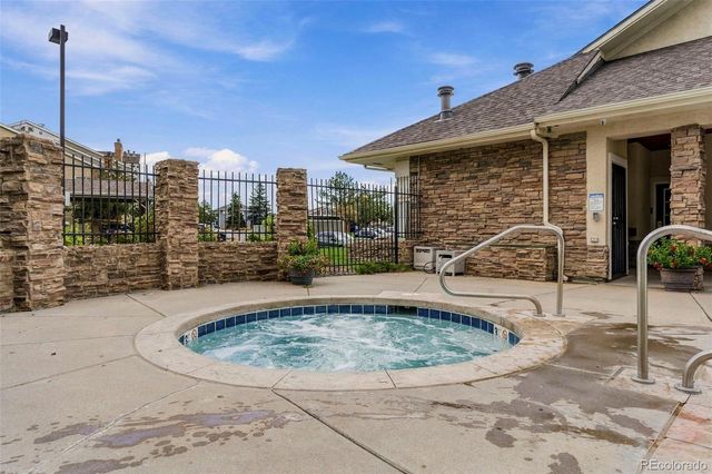 12304 W Cross Drive 301, Littleton, CO 80127