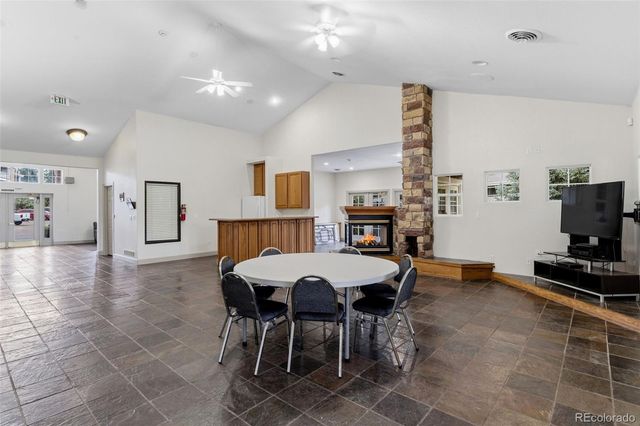12304 W Cross Drive 301, Littleton, CO 80127
