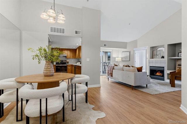 12304 W Cross Drive 301, Littleton, CO 80127
