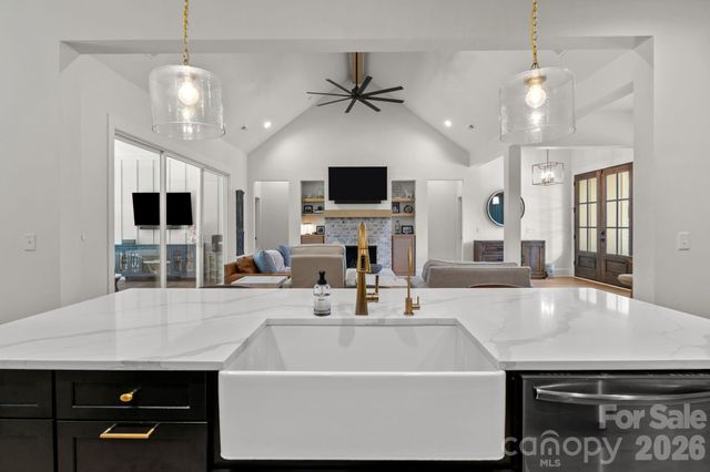 4465 Brancer Lane, Lincolnton, NC 28092