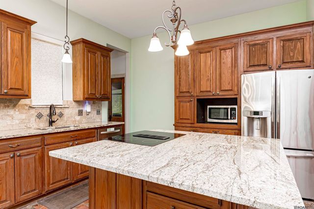 25247 Shane Ct, Jackson, LA 70748