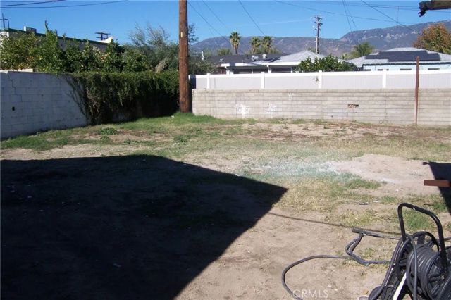334 Country Club, San Bernardino, CA 92404