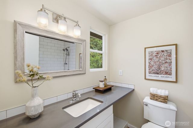4217 184th Place SW, Lynnwood, WA 98037