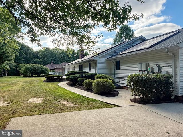 6499 AURA DR, La Plata, MD 20646