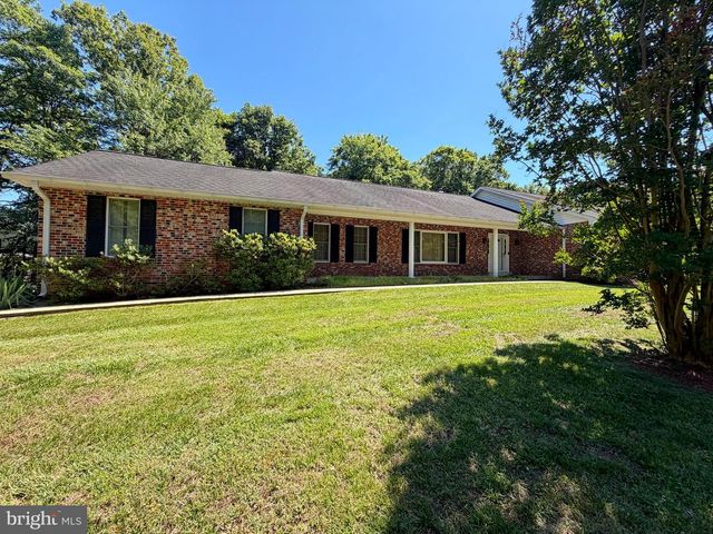 6499 AURA DR, La Plata, MD 20646