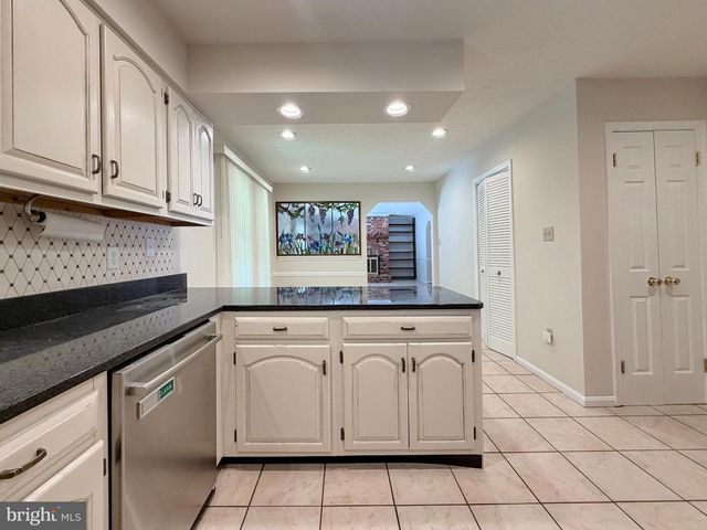 6499 AURA DR, La Plata, MD 20646