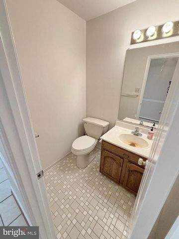 6499 AURA DR, La Plata, MD 20646
