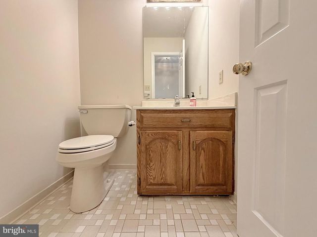 6499 AURA DR, La Plata, MD 20646