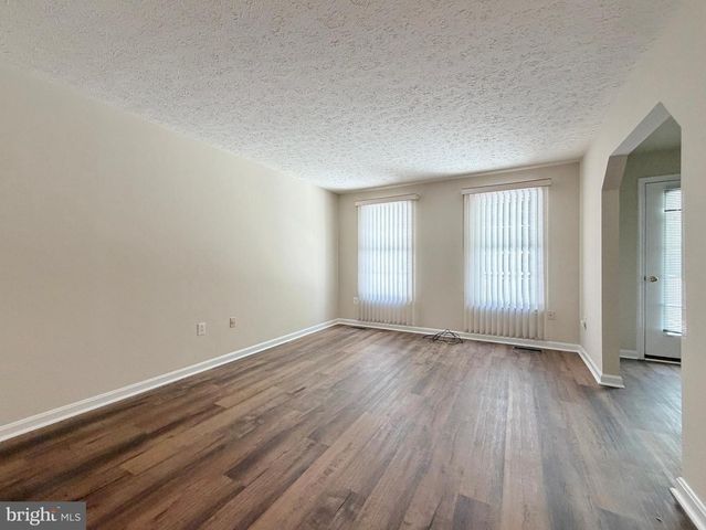 6499 AURA DR, La Plata, MD 20646