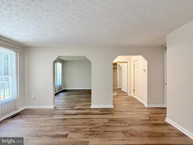6499 AURA DR, La Plata, MD 20646