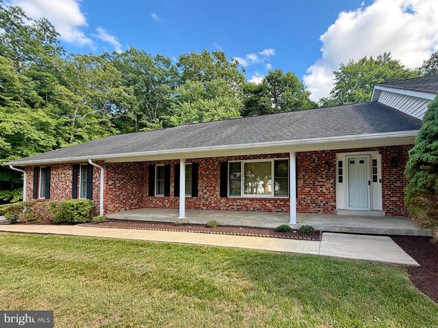 6499 AURA DR, La Plata, MD 20646
