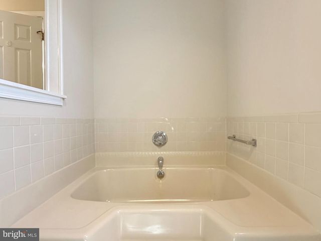 6499 AURA DR, La Plata, MD 20646