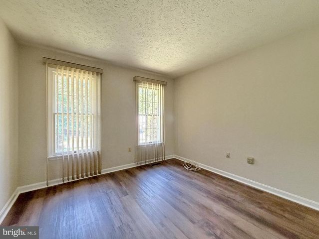 6499 AURA DR, La Plata, MD 20646