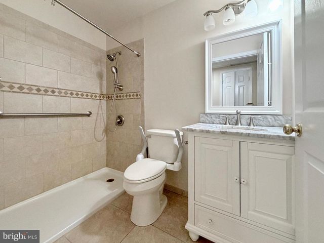 6499 AURA DR, La Plata, MD 20646