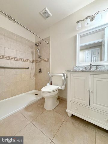 6499 AURA DR, La Plata, MD 20646