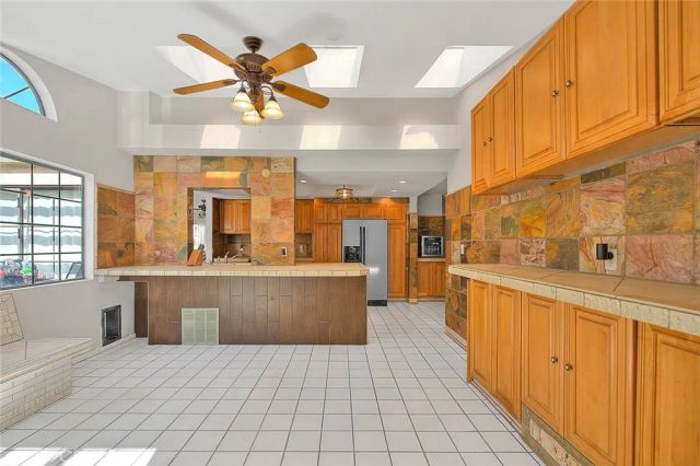 24224 High Knob, Diamond Bar, CA 91765